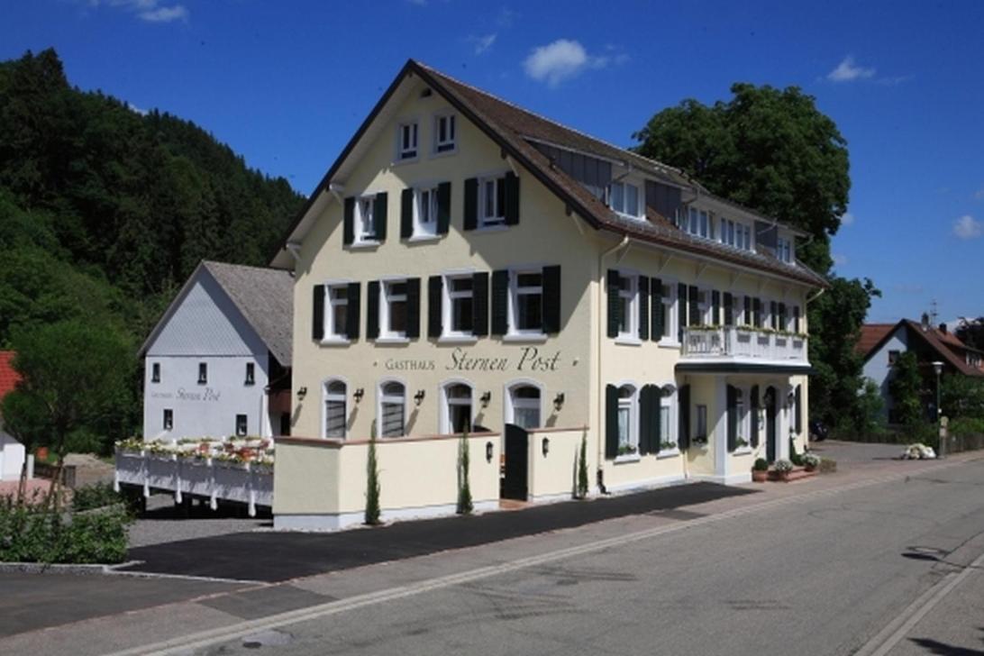 אובריאד Gasthaus Sternen Post מראה חיצוני תמונה