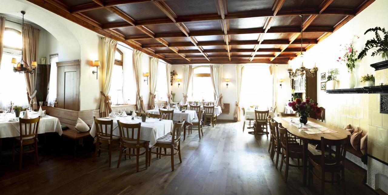 אובריאד Gasthaus Sternen Post מראה חיצוני תמונה