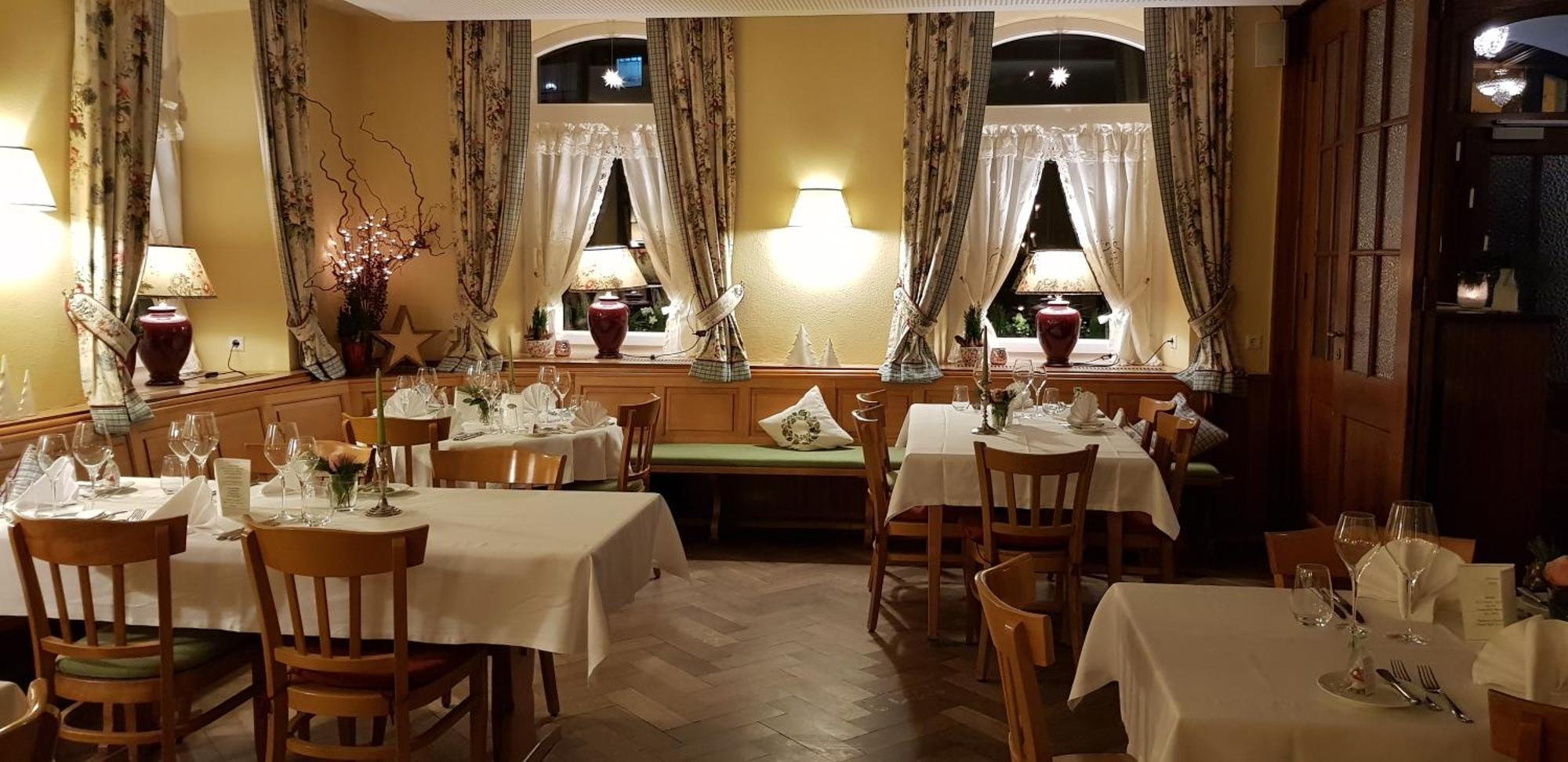 אובריאד Gasthaus Sternen Post מראה חיצוני תמונה